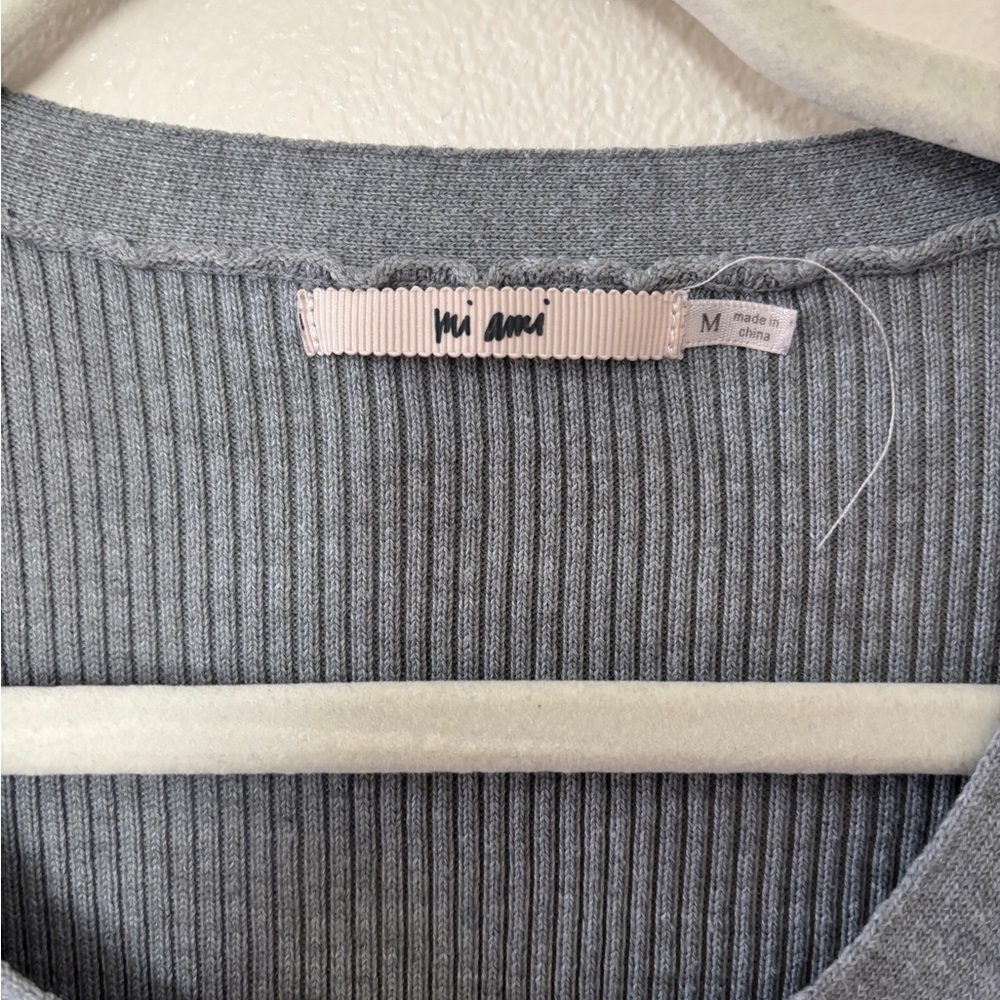 Gray Ribbed Knit Top - Picture 2 of 2